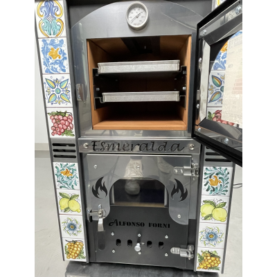 Forno stufa mini cucina a legna Termo Ventilata Esmeralda con maioliche di  Caltagirone